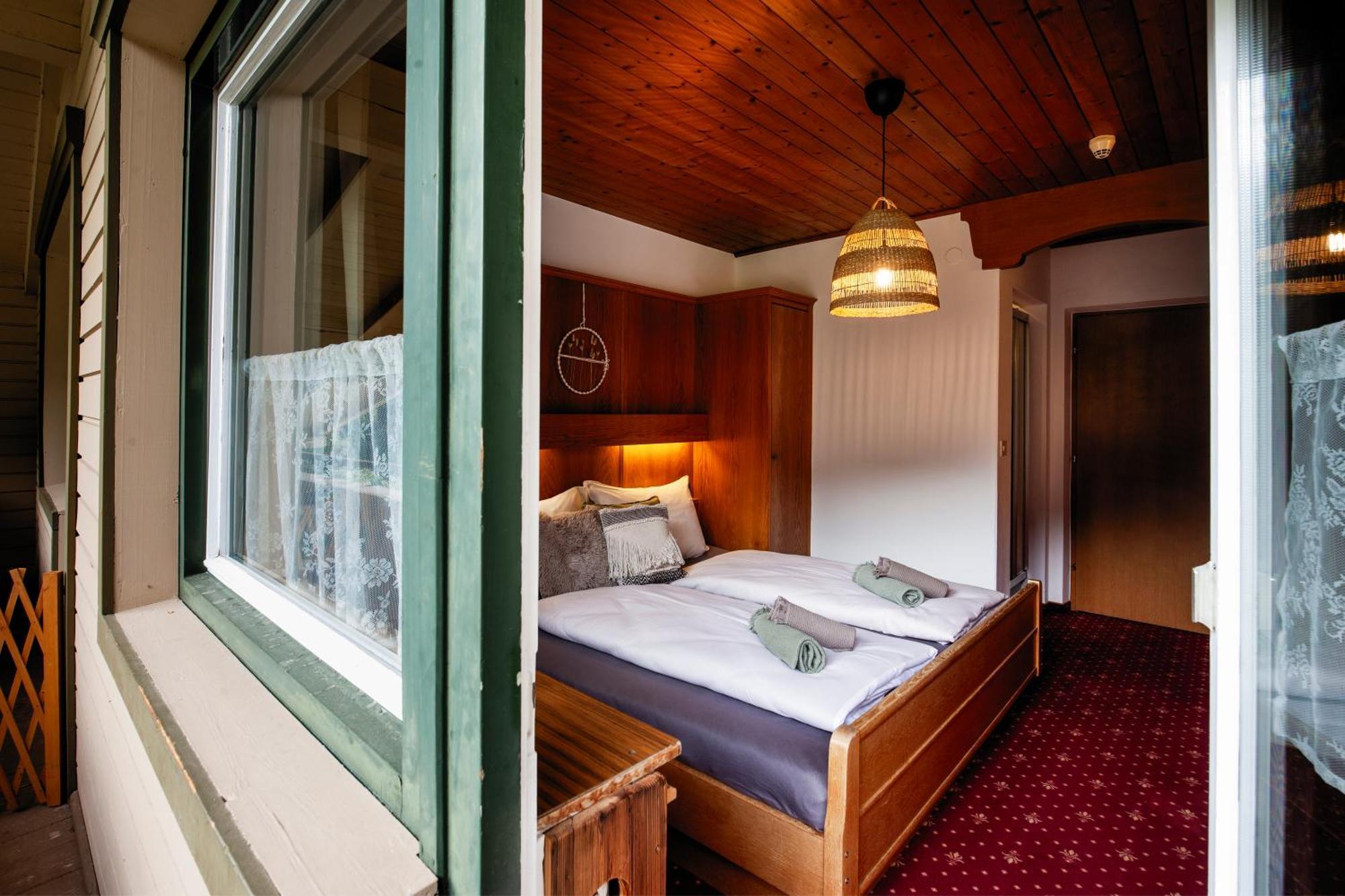 Pinetree Lodge Mayrhofen Esterno foto